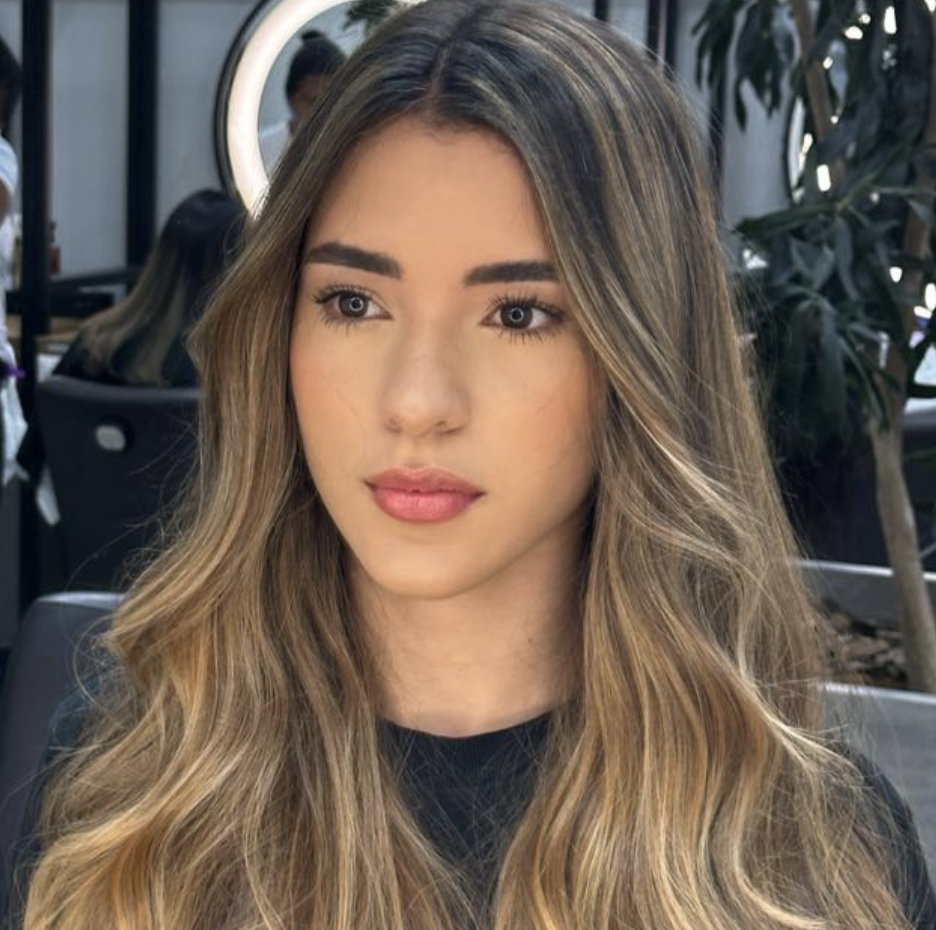 Aline Froeder
